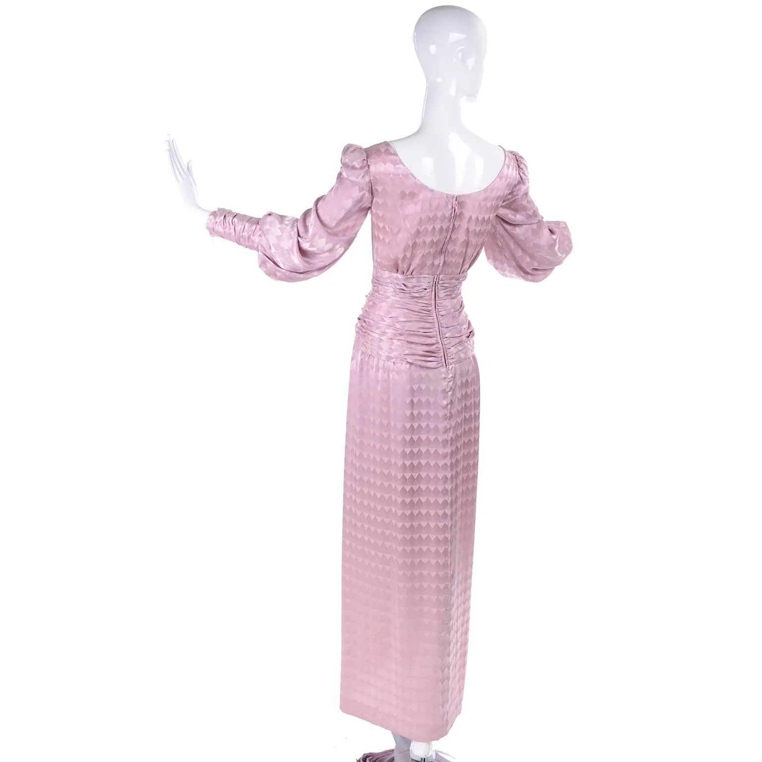 1970s Vintage Estevez Evening Dress in Pink Diamond Print w/ Ruching 8