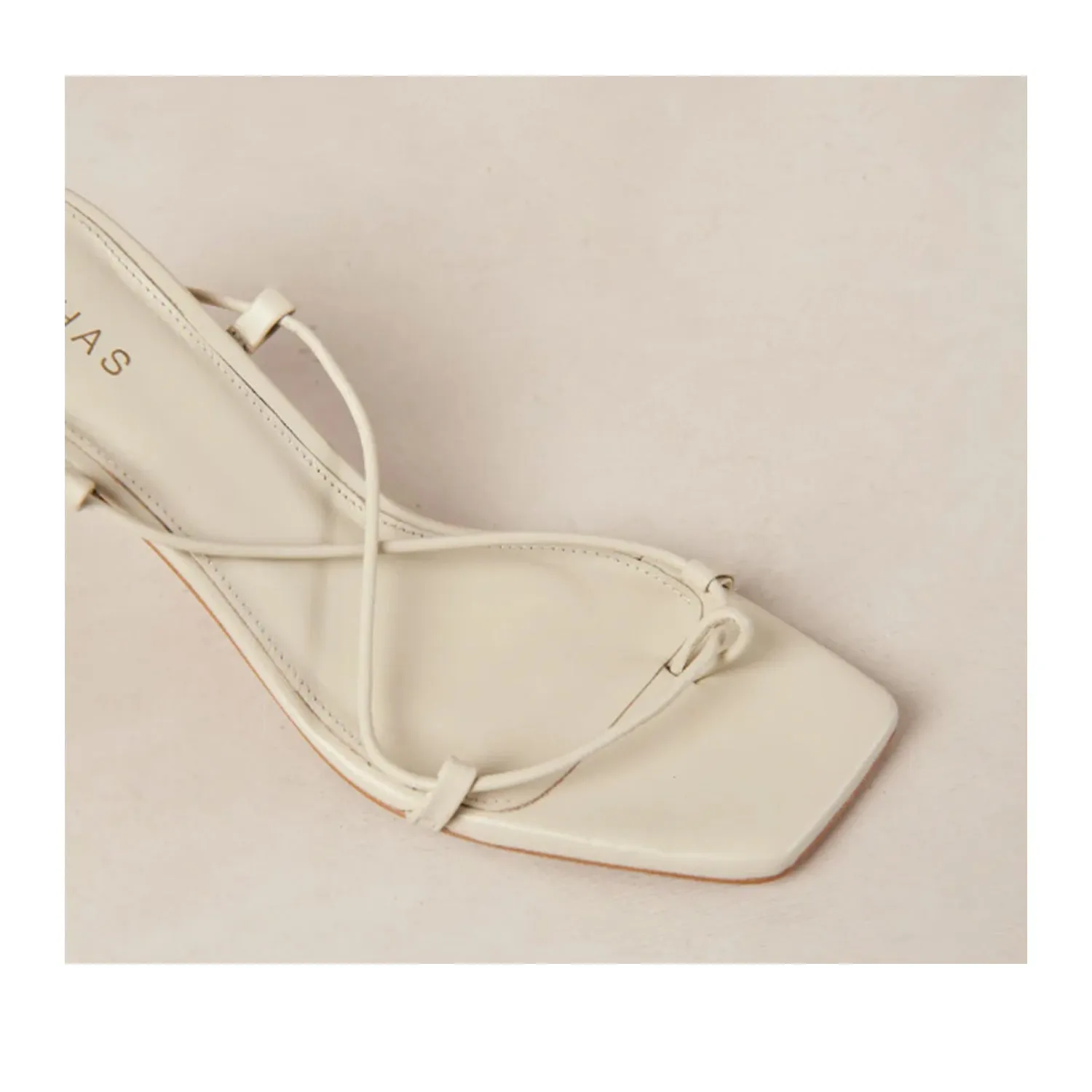 Alohas Women's Bellini in Ivory