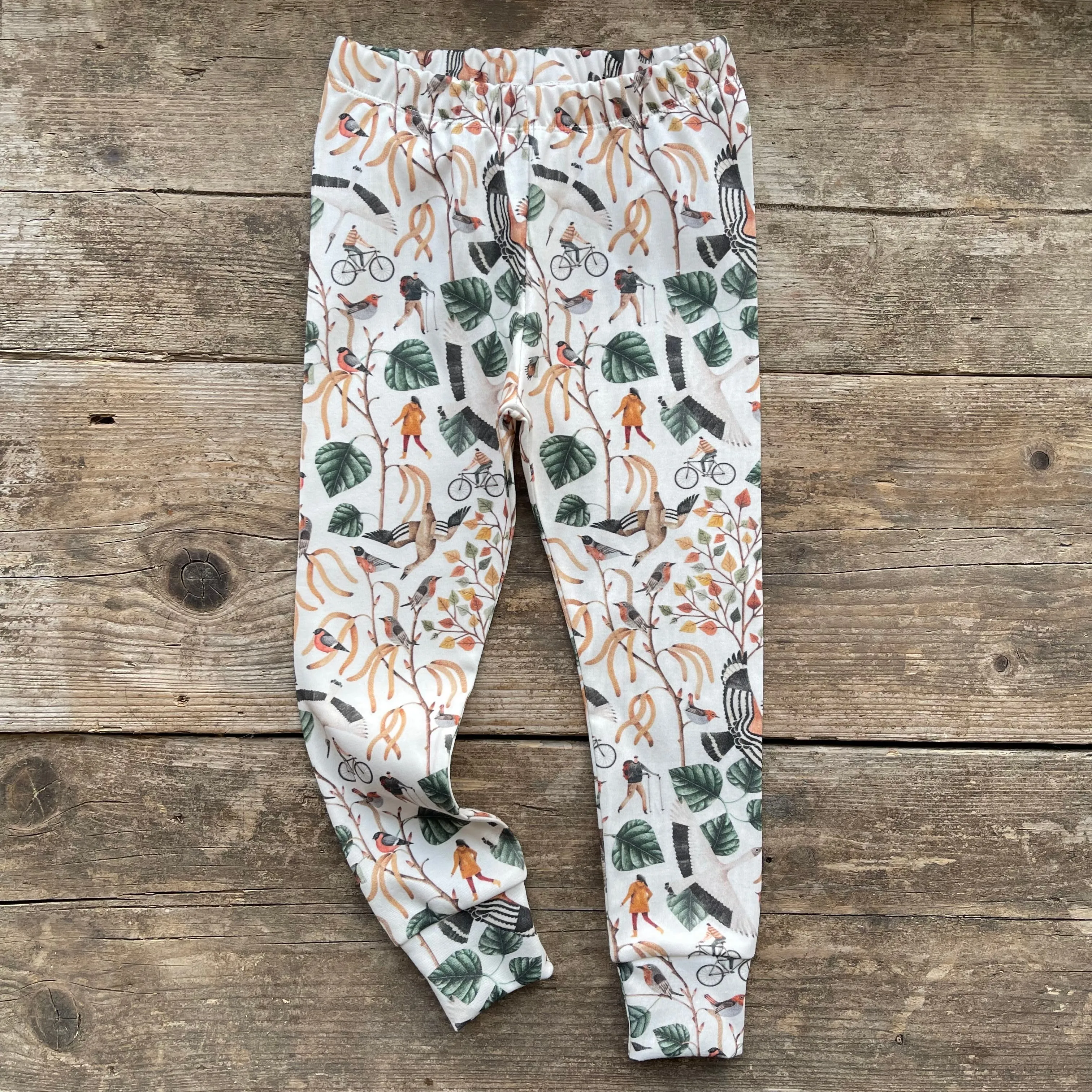 Autumnal Hike Slim Fit Leggings | Ready To Post