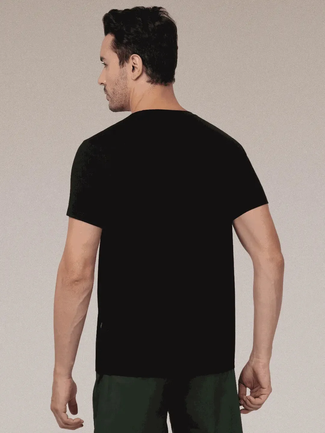 Black Round Neck T-shirt