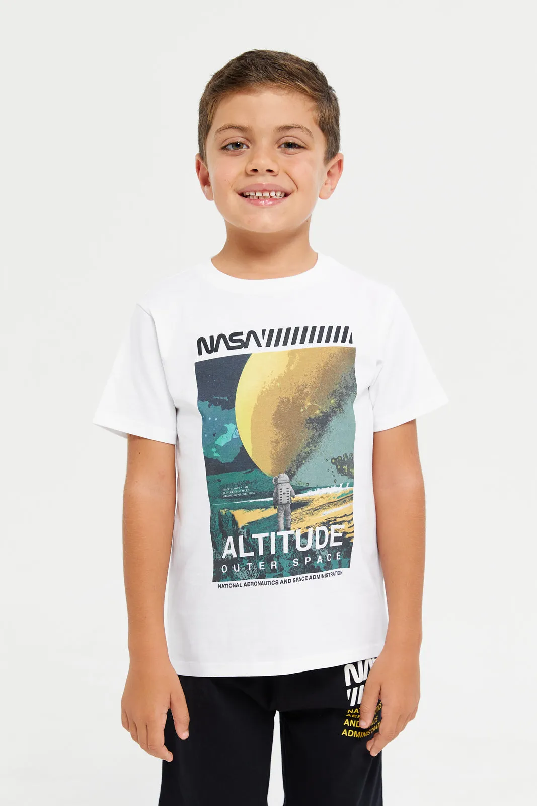 Boys White And Black Nasa Pyjama Set (2 Piece)