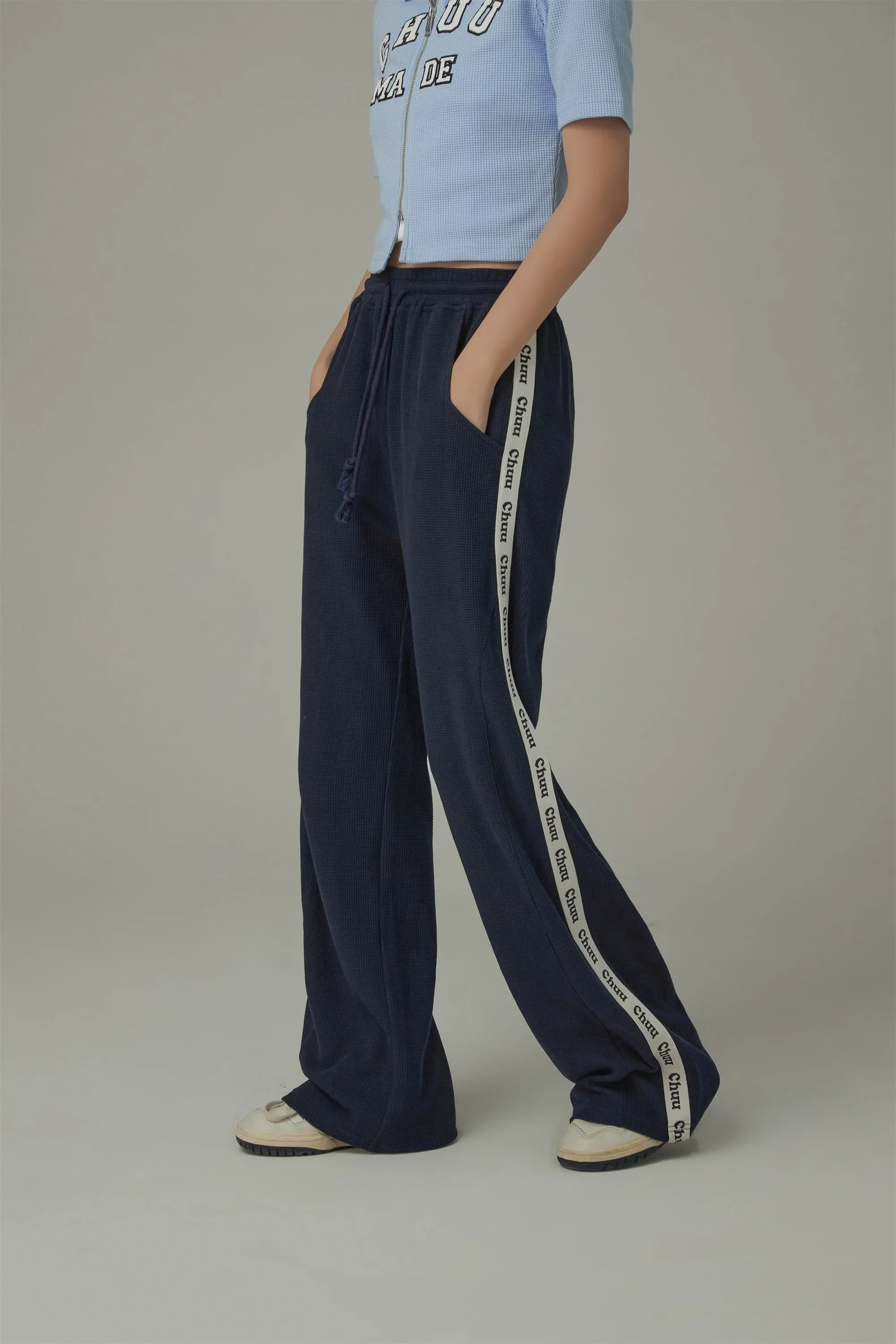 Elastic Waist Sporty Logo Sweatpants