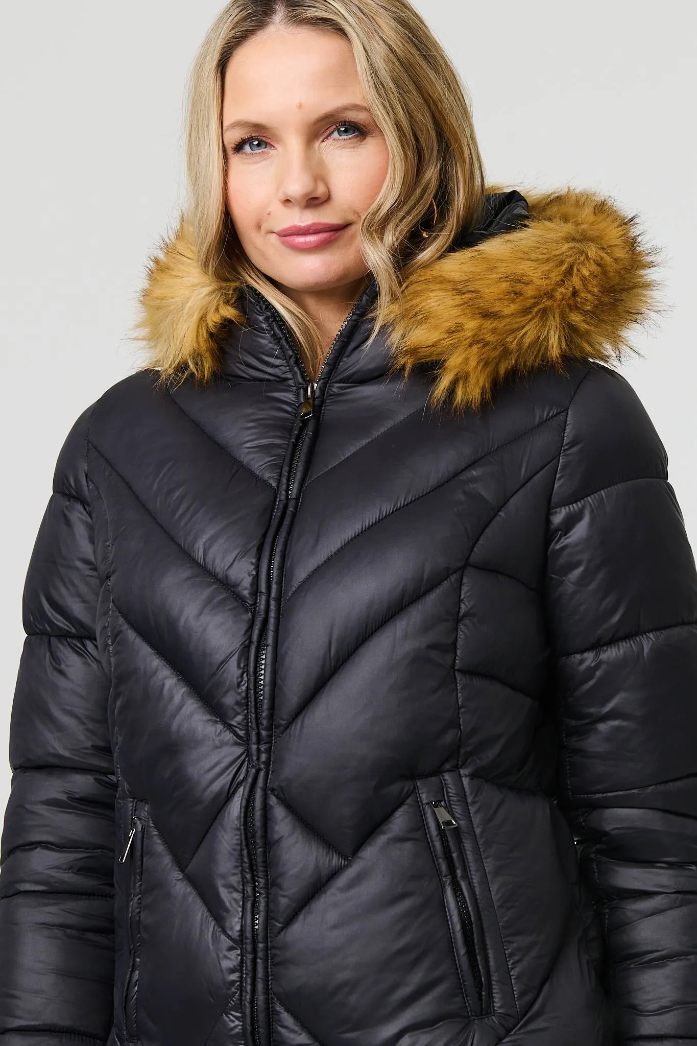 Faux Fur Trim Hooded Puffer Jacket