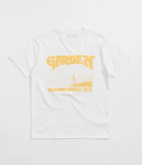 Garden Not A Race T-Shirt - White / Gold