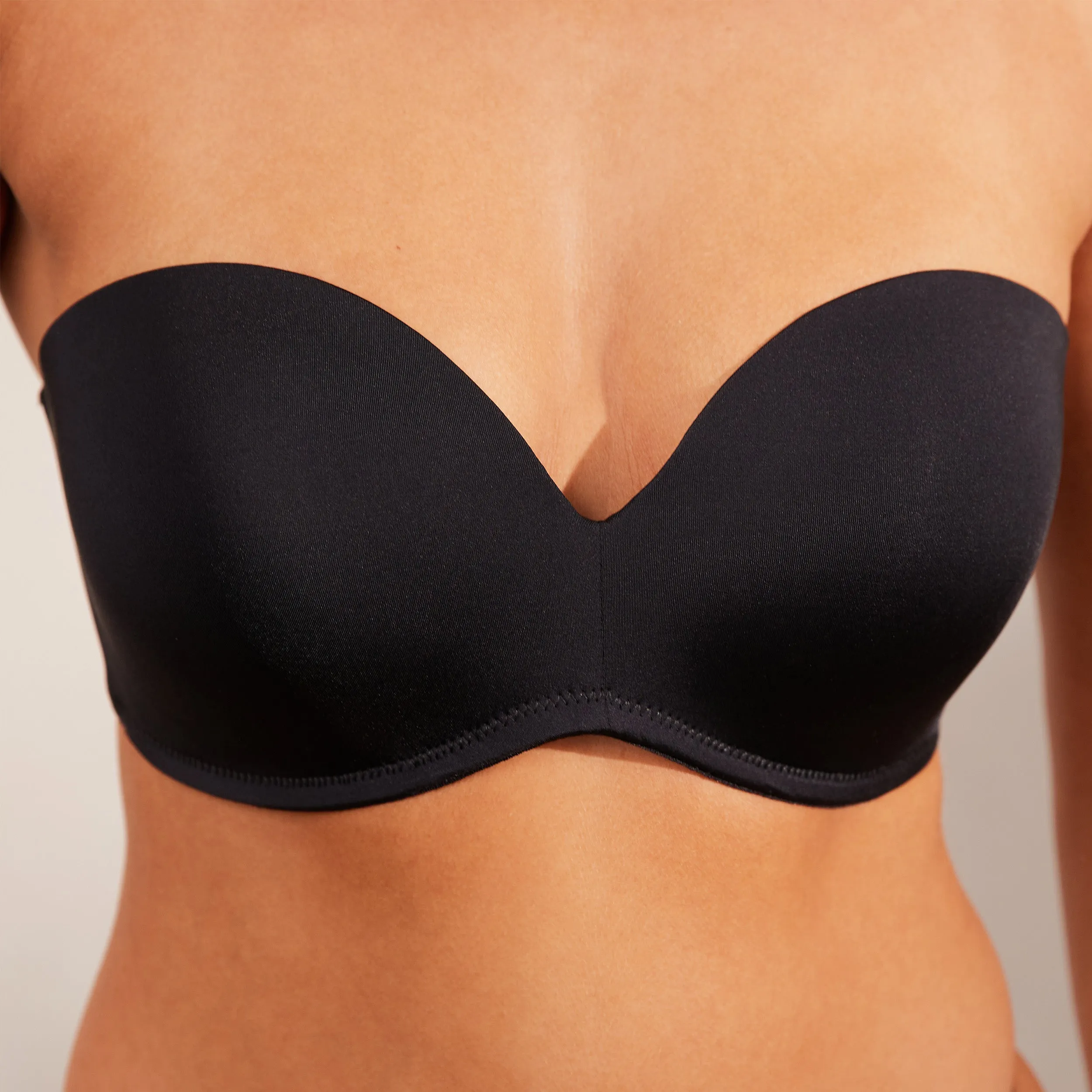 Luxury Strapless T-shirt Bra  - Black