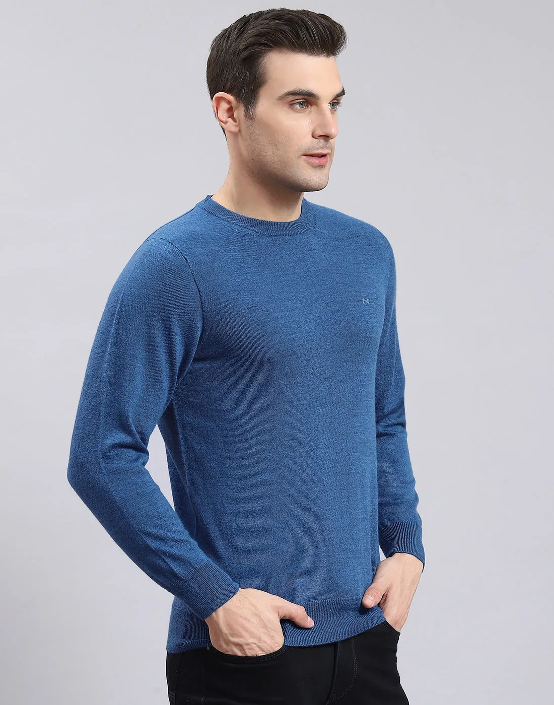 Men Blue Solid Round Neck Full Sleeve Sweater