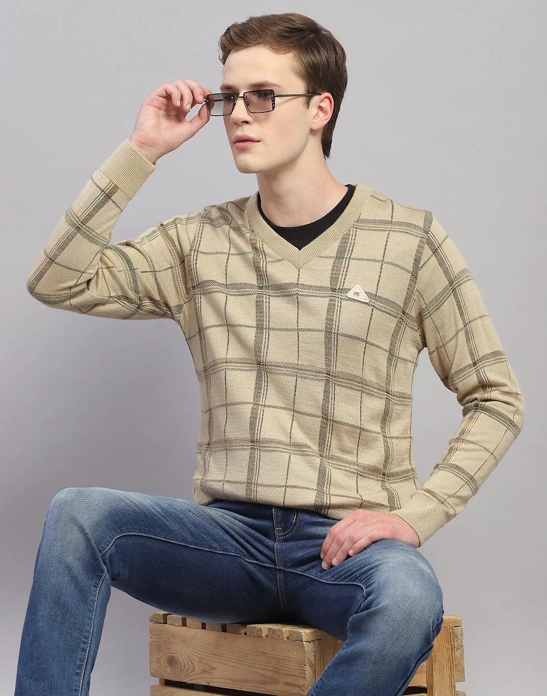 Men Camel Brown Self Design V Neck Full Sleeve Pullover