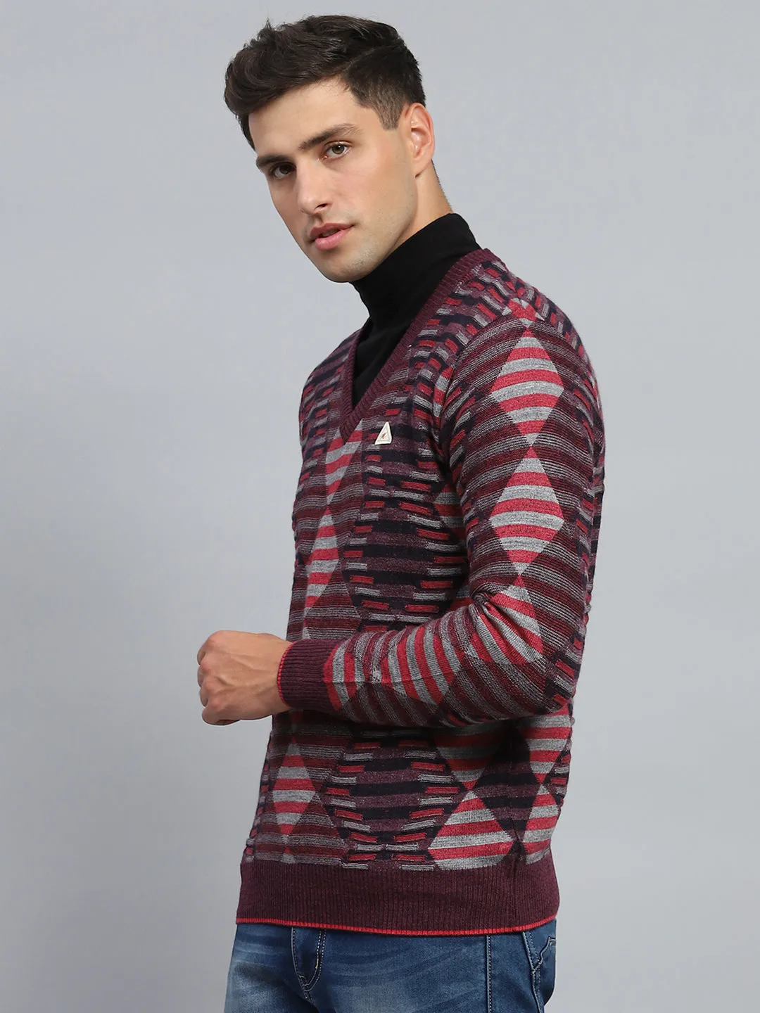 Men Maroon Stripe V Neck Full Sleeve Pullover