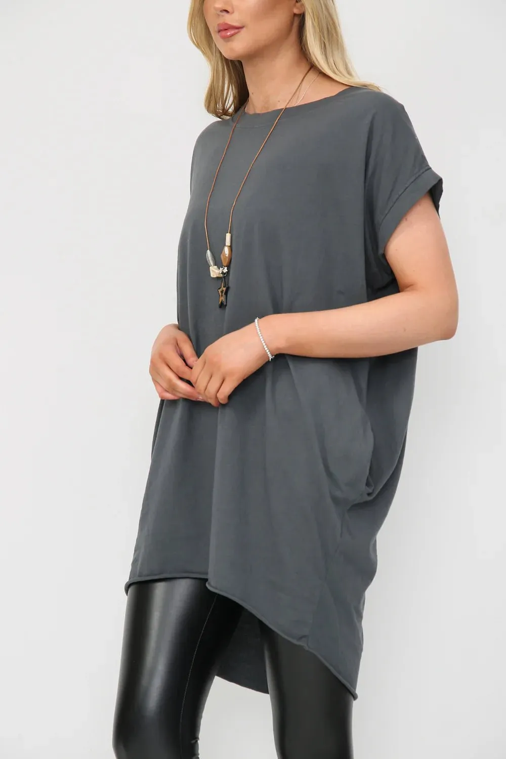 Milla Oversized T-Shirt with Necklace