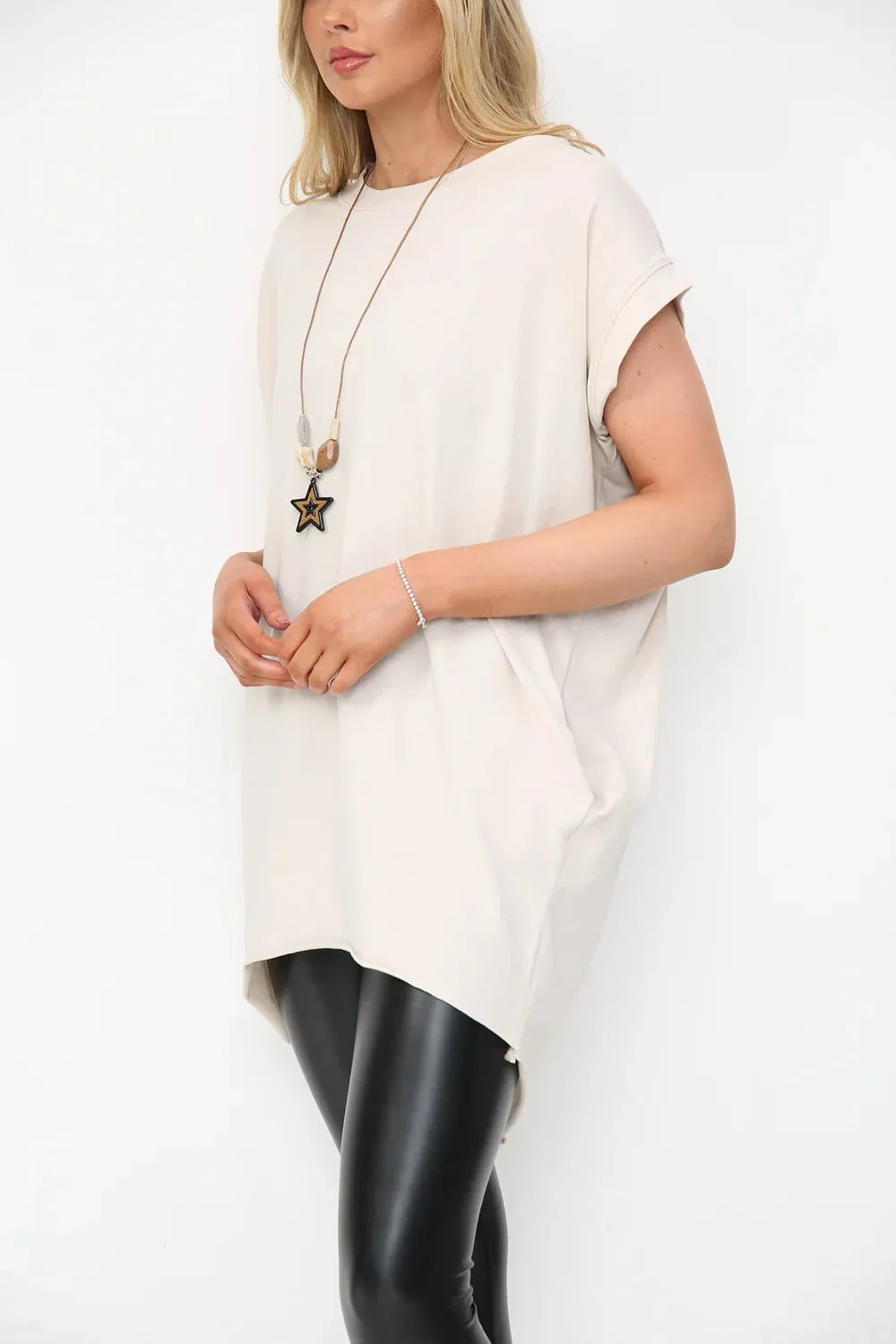 Milla Oversized T-Shirt with Necklace