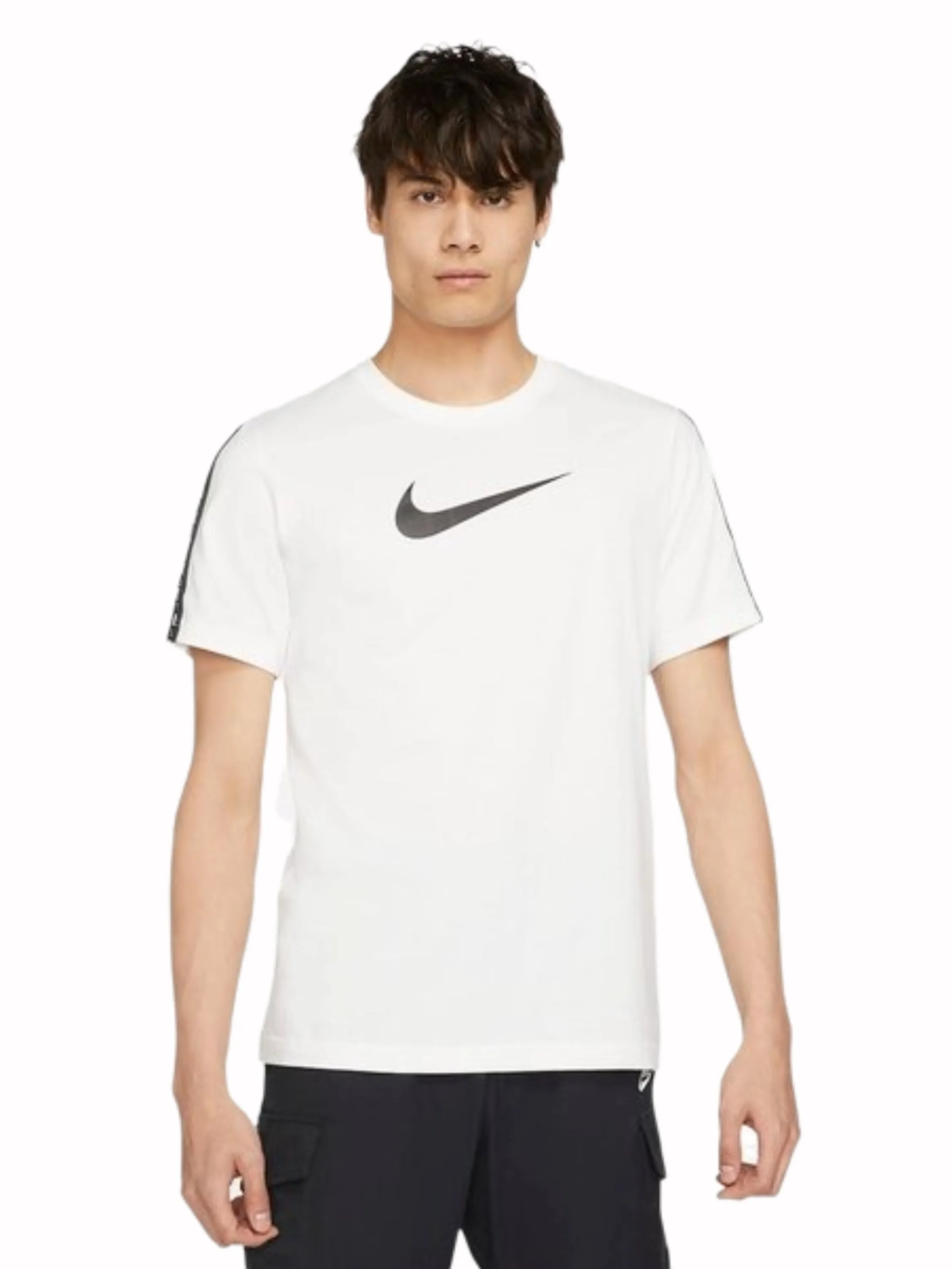 Nike | Mens Repeat T-Shirt