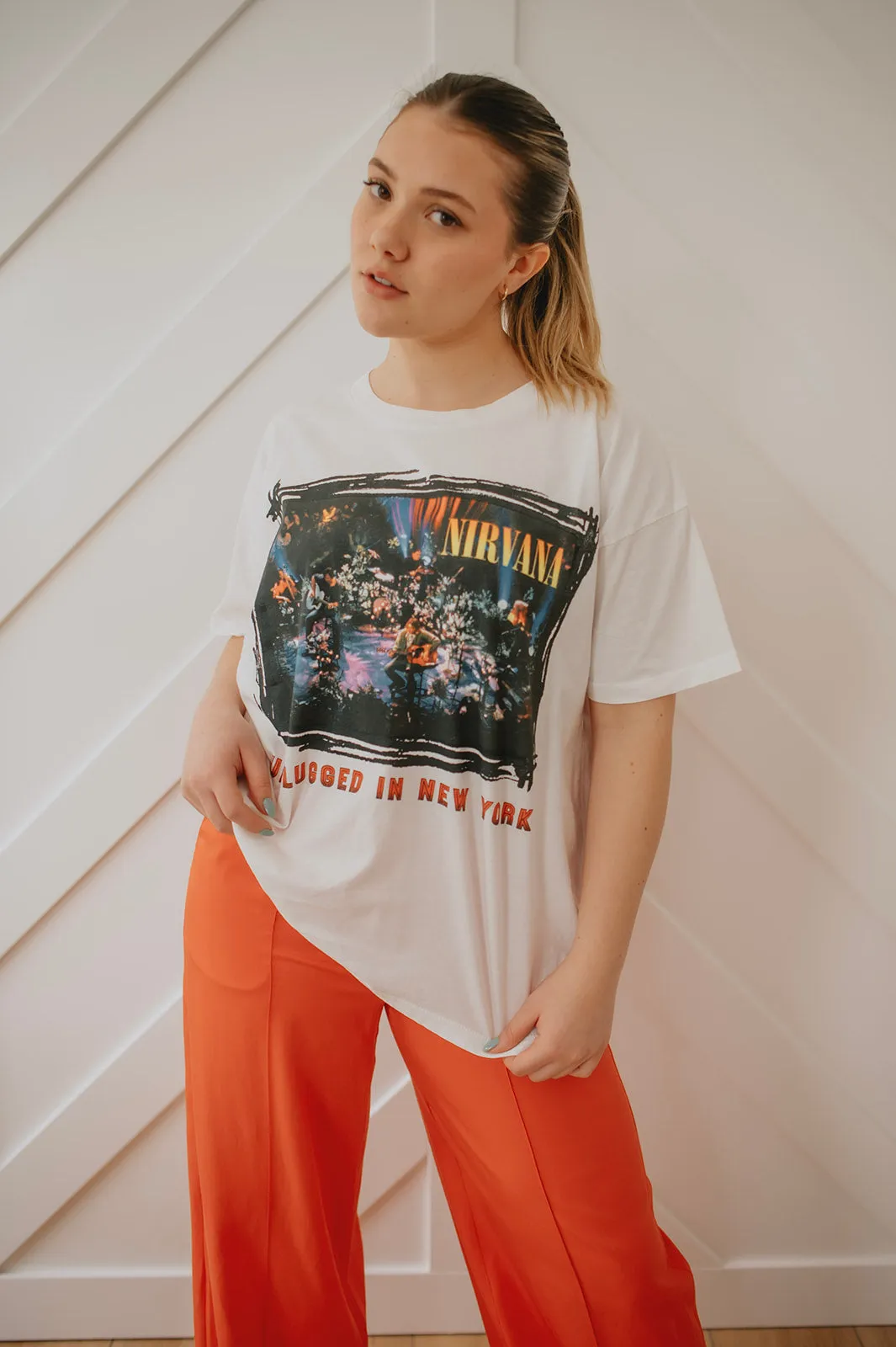 The Nirvana Unplugged in New York Merch Tee by Daydreamer