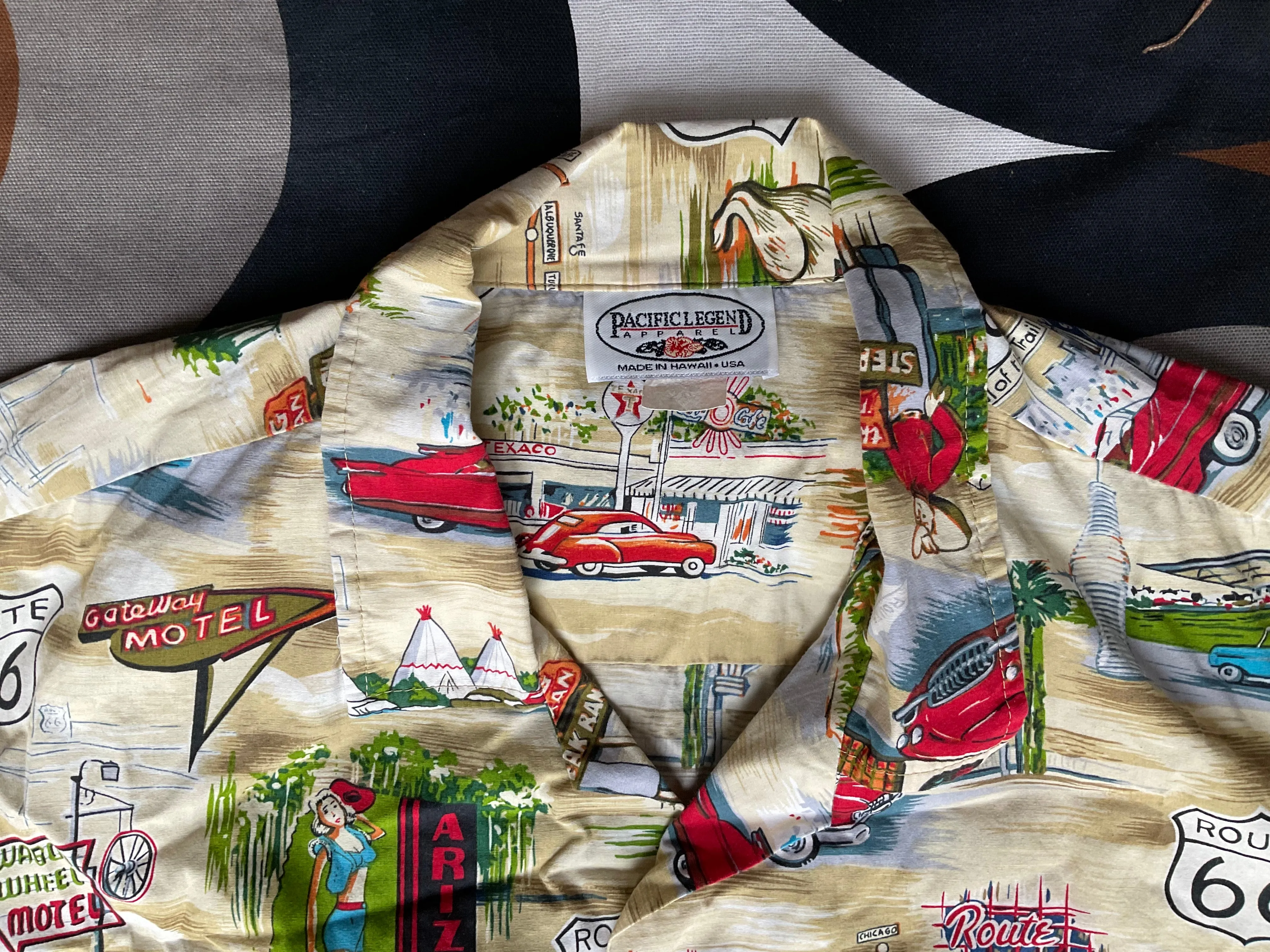 Vintage Hawaiian shirt by Pacific Legend Apparel, XXL