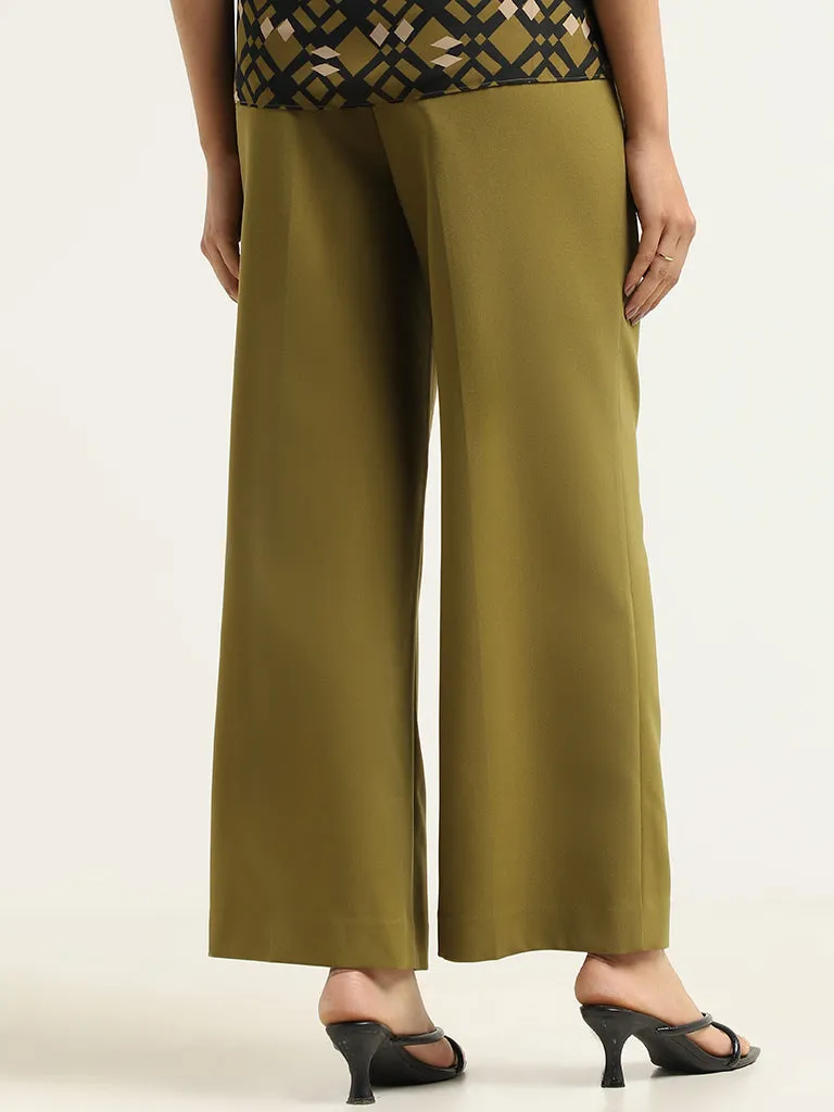 Wardrobe Olive Straight Trousers