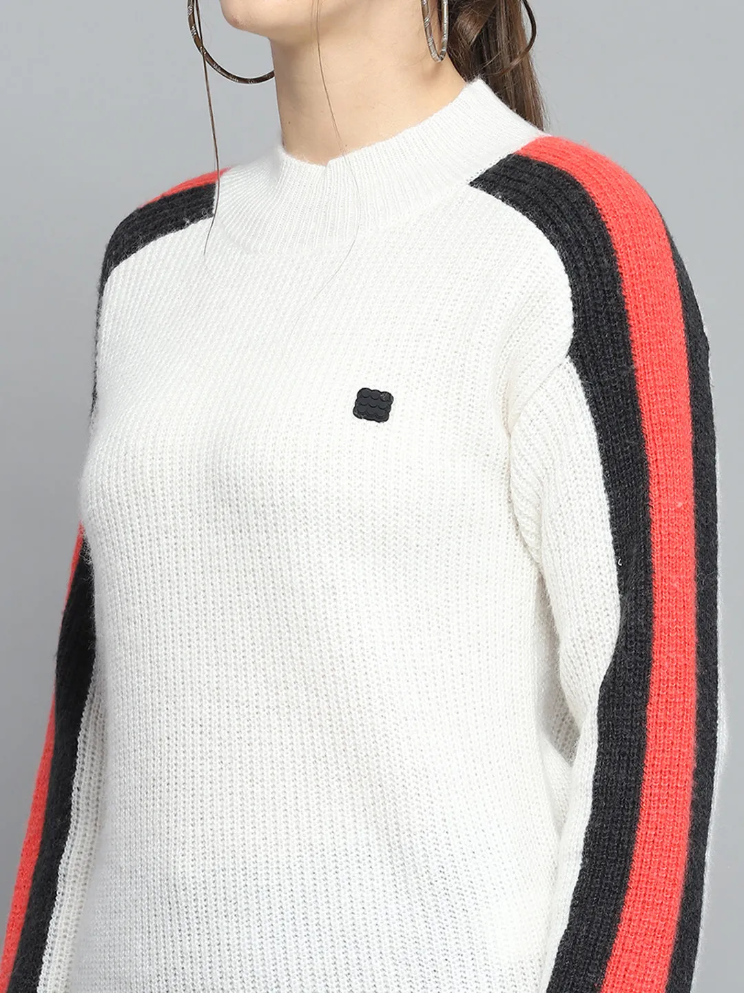 Women White Solid Round Neck Full Sleeve Pullover